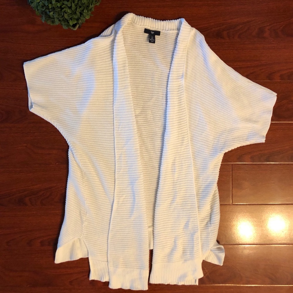Gap Large Short Sleeve Cardigan